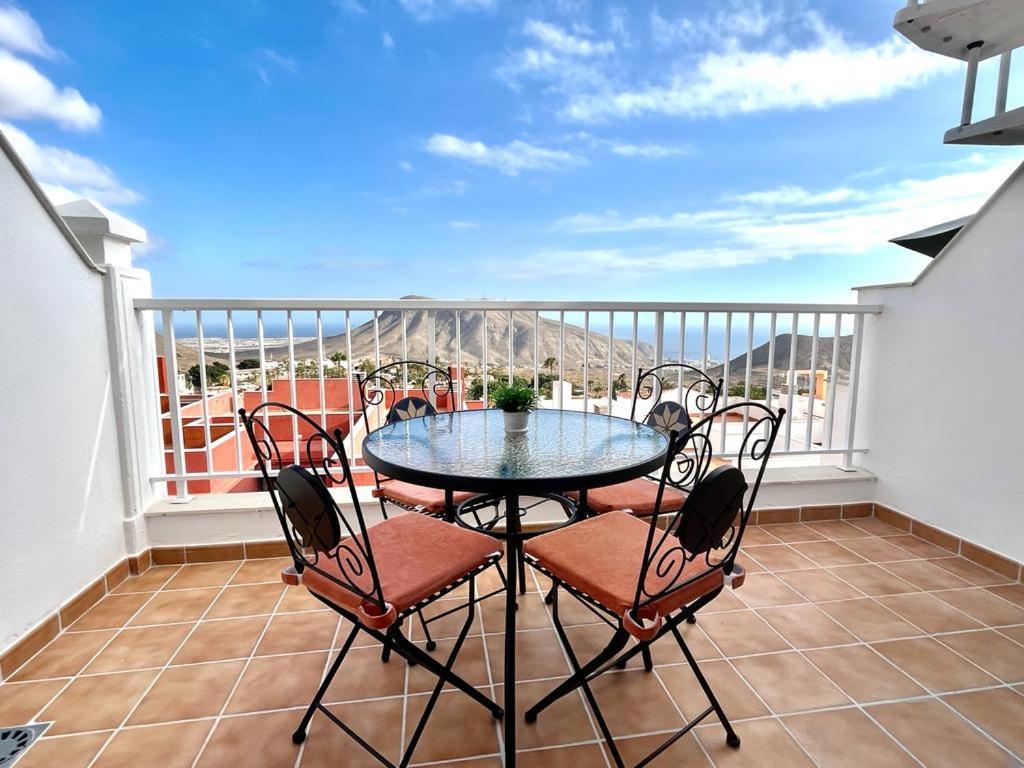 Great View Over The Ocean In Apartment Bianca With Wifi And Pool Chayofa Exterior photo